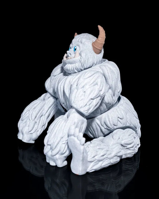 Articulated Yeti Figurine – Poseable Sasquatch Toy | Collectible Fantasy Model
