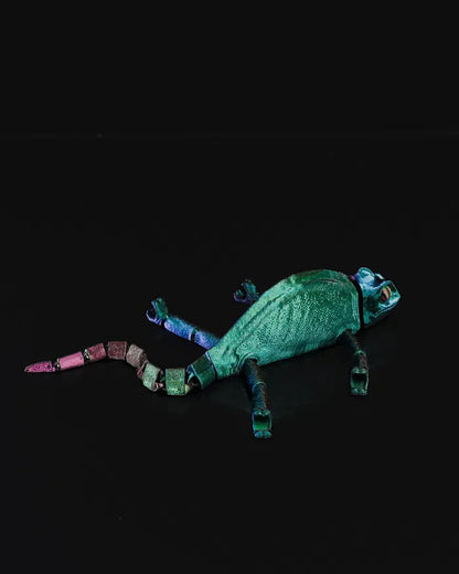 Articulated Chameleon Figurine – Poseable Camouflage Lizard Toy | Collectible Reptile Model