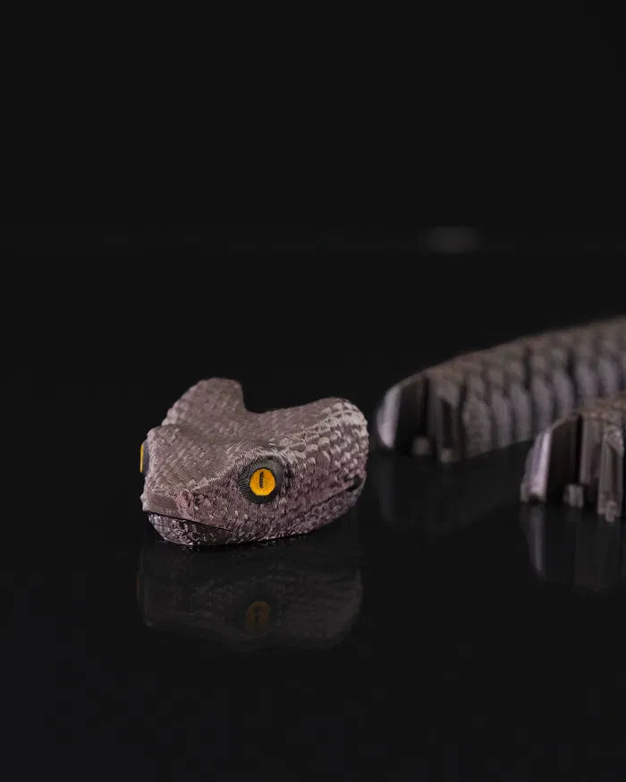 Articulated Bush Viper – Customizable Poseable Snake Model